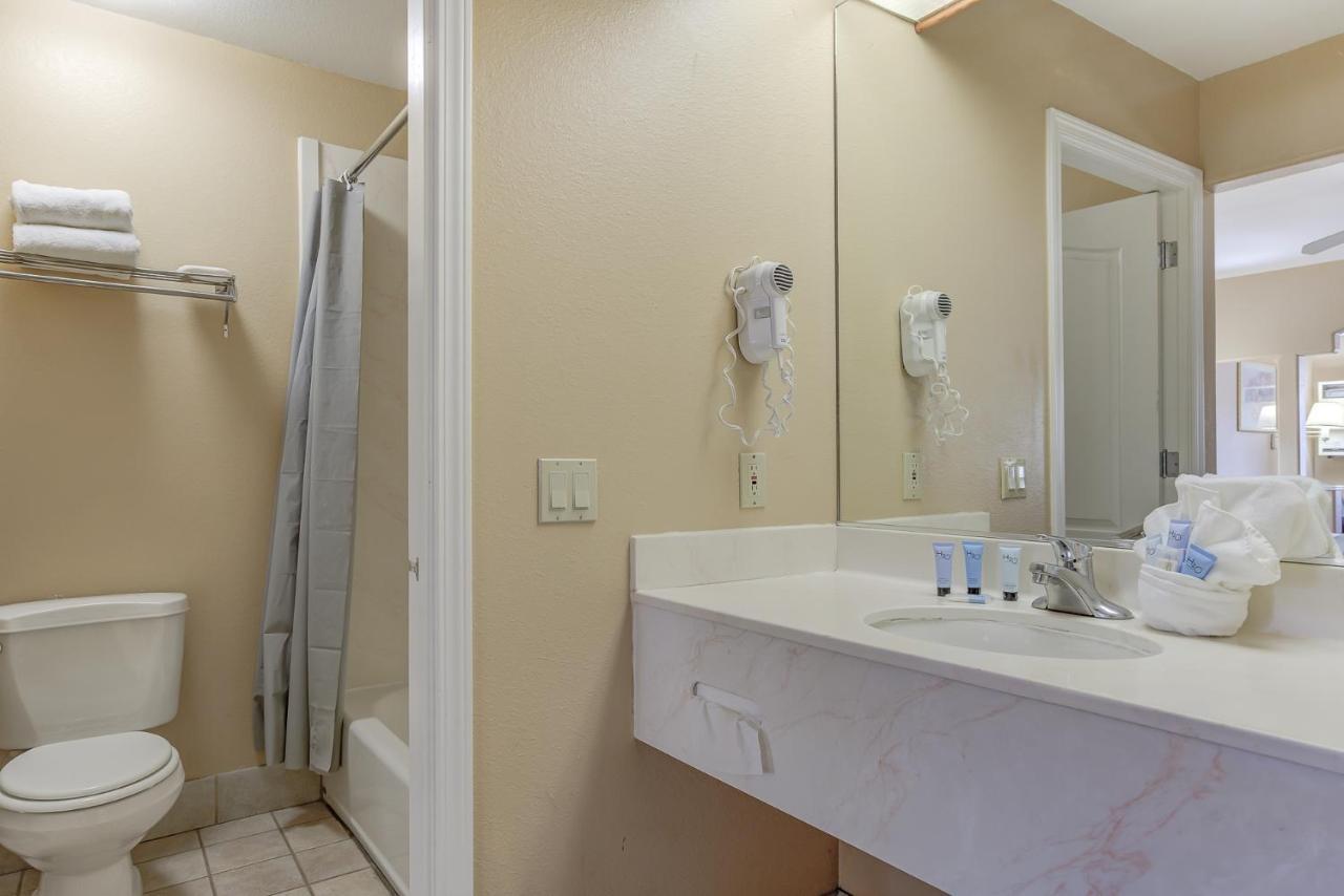 Burney Shasta Pines Motel & Suites المظهر الخارجي الصورة