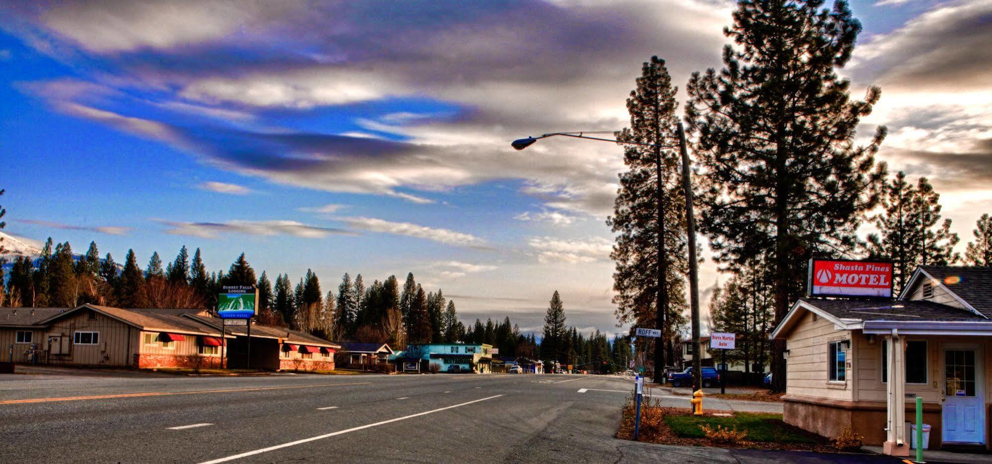 Burney Shasta Pines Motel & Suites المظهر الخارجي الصورة